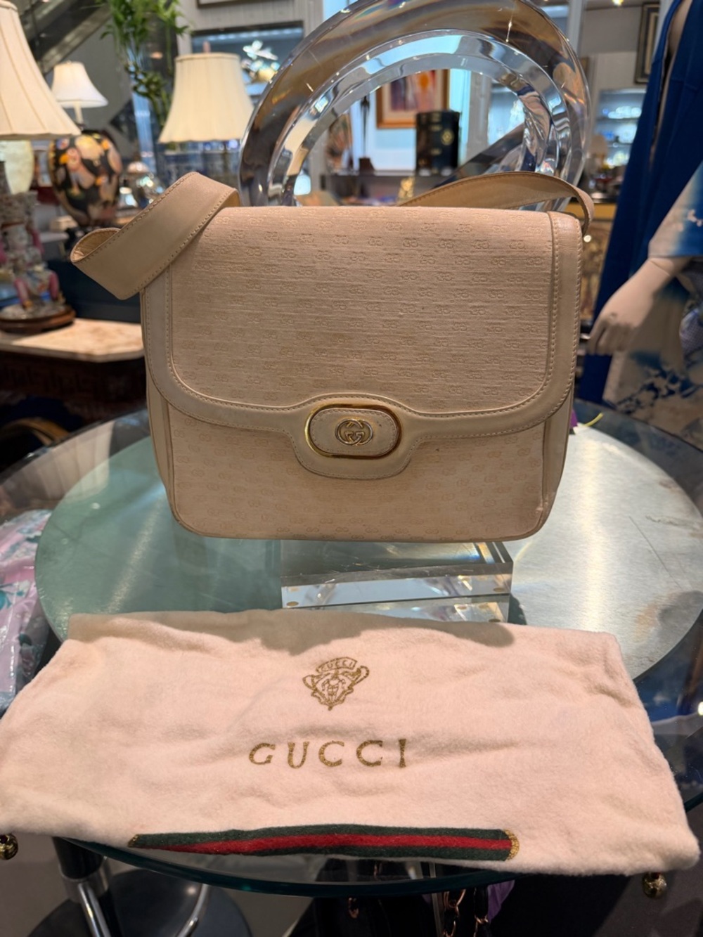 Vintage Gucci Medium Cream Shoulder Bag